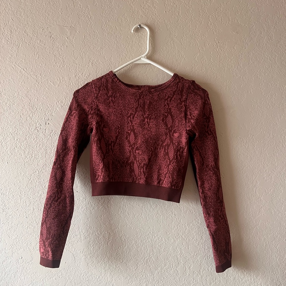 Atheltic workout top